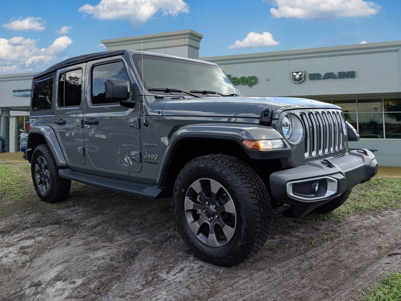 New 2018 JEEP Wrangler Unlimited Sahara Sport Utility in Tampa #W193312 ...