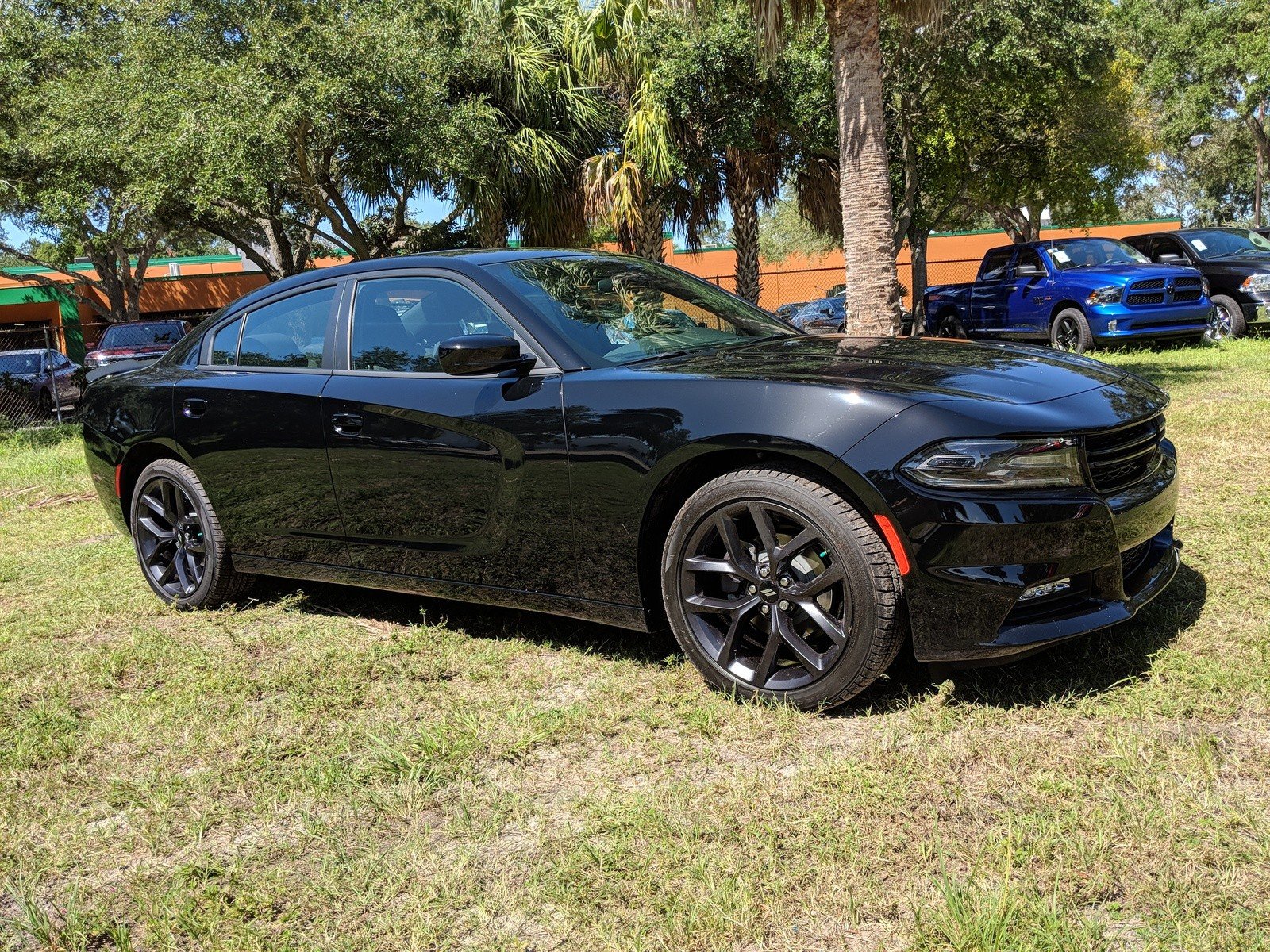 Dodge charger 2019 характеристики