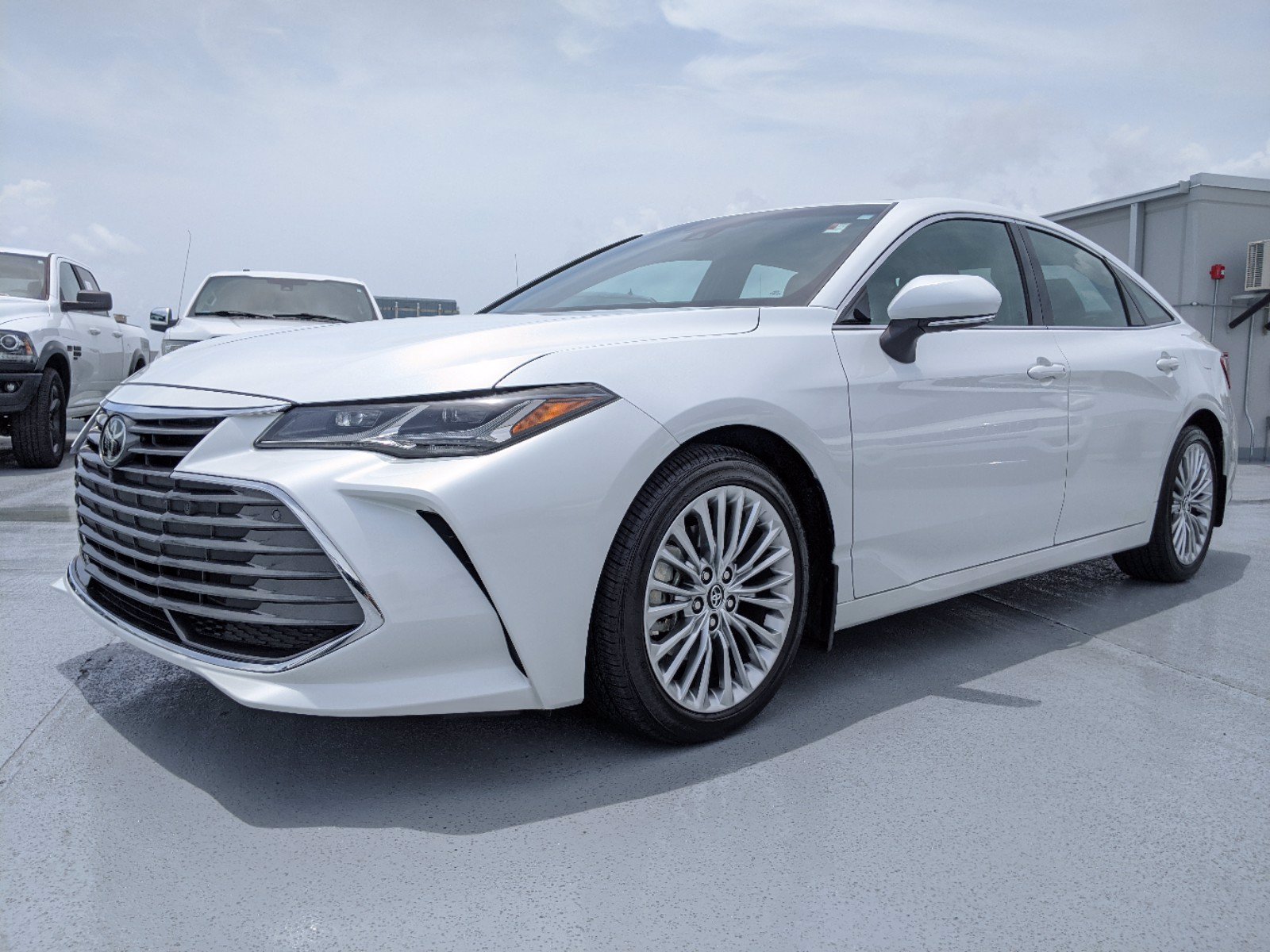 Pre-Owned 2019 Toyota Avalon Limited 4D Sedan in Tampa #L193697A ...